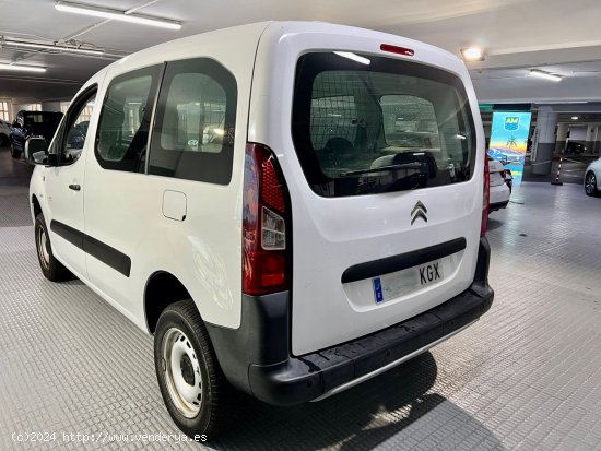 Citroën Berlingo Dangel 4x4. 1.6 Combi Live Edition 100cv. Impecable!!! - Barcelona