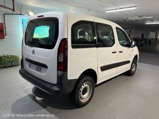 Citroën Berlingo Dangel 4x4. 1.6 Combi Live Edition 100cv. Impecable!!! - Barcelona