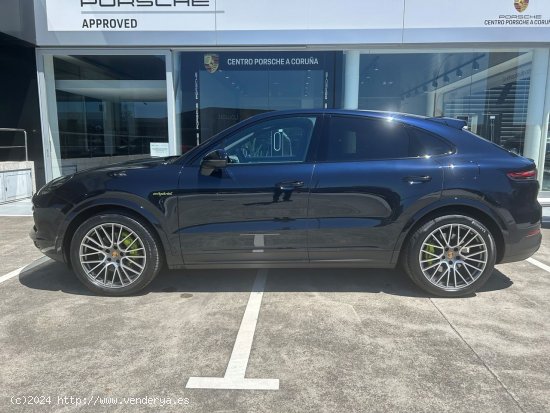 Porsche Cayenne Coupé E-HYB - Perillo