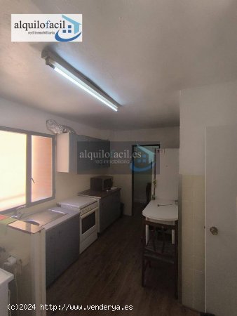 Alquilofacil-murcia alquila habitaciones para chicas estudiantes en la fama en 190€