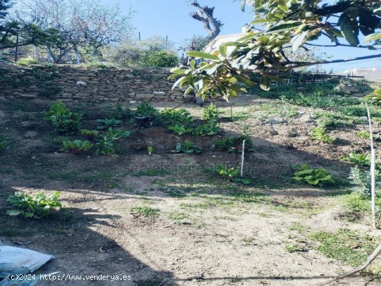 ¡Oportunidad perfecta! terreno con increíbles vistas cerca de Barcelona