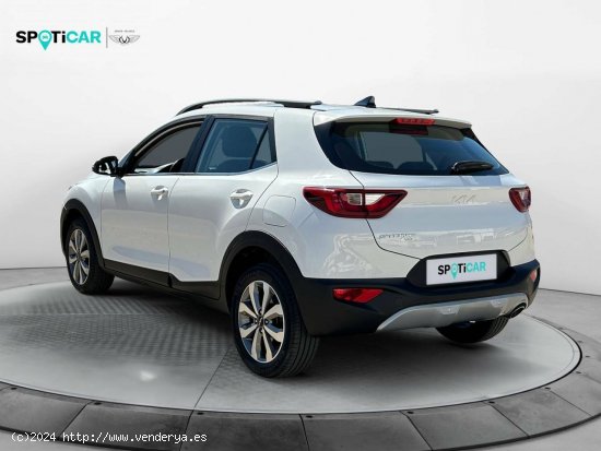 Kia Stonic  1.0 T-GDi 74kW (100CV) MHEV iMT Drive - Leganés