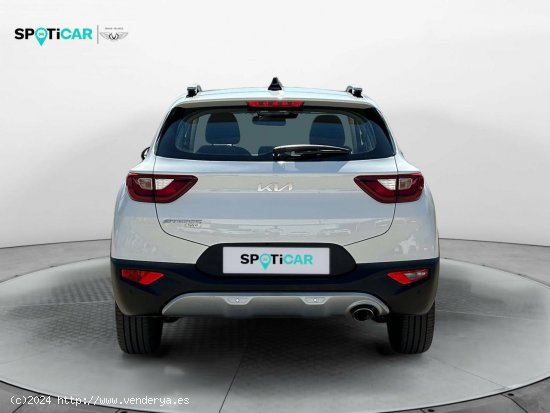 Kia Stonic  1.0 T-GDi 74kW (100CV) MHEV iMT Drive - Leganés