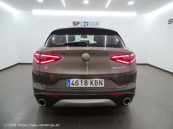 Alfa Romeo Stelvio  2.2 Diésel 154kW (210CV)  Q4 Super - València