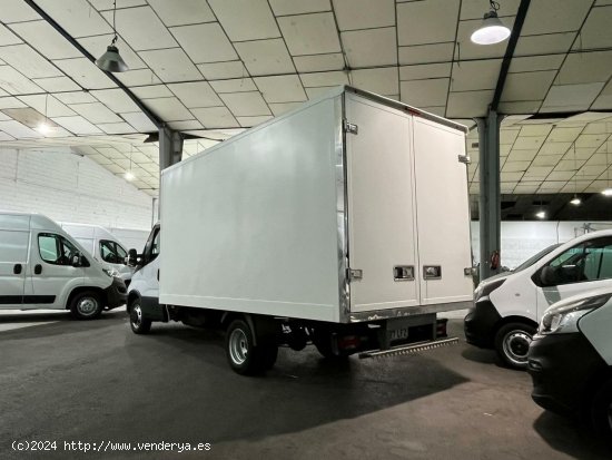 Iveco Daily CHASIS CABINA CARROZADO PAQUETERO 2.3td 155cv 35C16 - Lugo