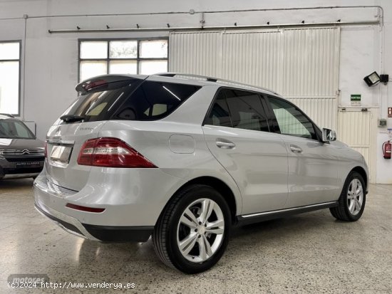 Mercedes Clase M ML 350 CDI BLUETEC 4M 7G PLUS de 2014 con 256.733 Km por 22.990 EUR. en Barcelona