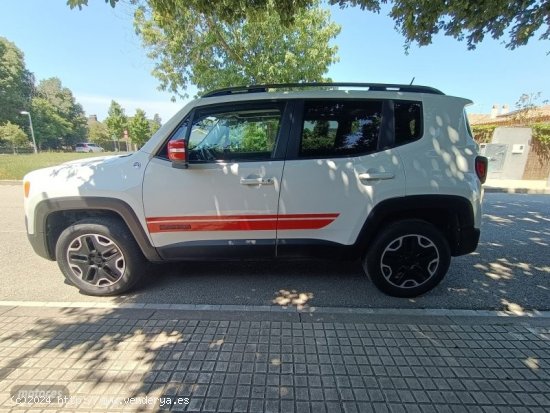  Jeep Renegade 2.0 Mjet 170CV Trailhawk 4x4 Auto 9V E6 de 2015 con 109.000 Km por 17.300 EUR. en Barc 