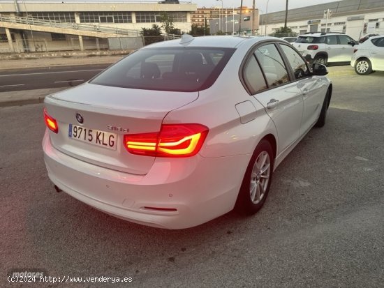 BMW Serie 3 318D 150 CV AUTOMATICO de 2018 con 74.000 Km por 20.900 EUR. en Valencia