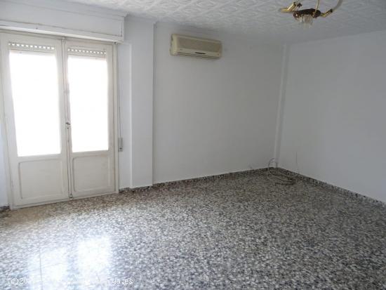 Piso en venta en Calle Salamanca-San Bartolome, 2º, 03300, Orihuela (Alicante) - ALICANTE