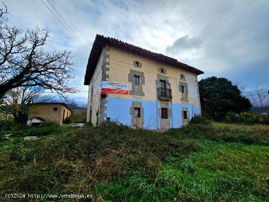 CASA DE PIEDRA CON TERRENO JUNTO A VILLASANA - BURGOS