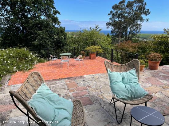 CASA INDEPENDIENTE CON JARDIN Y ESTUPENDAS VISTAS AL MAR - CANTABRIA