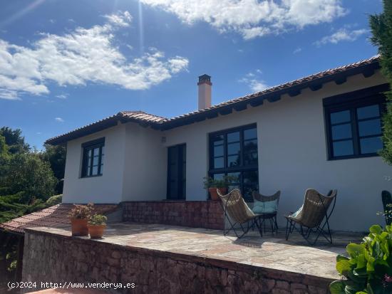 CASA INDEPENDIENTE CON JARDIN Y ESTUPENDAS VISTAS AL MAR - CANTABRIA