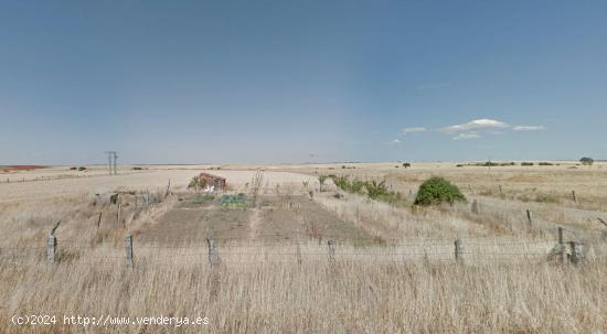 Urbis te ofrece un estupendo terreno en venta en Abusejo, Salamanca. - SALAMANCA