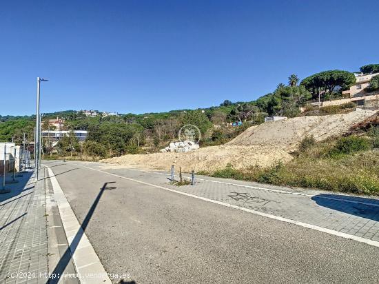 Terreno urbano con vistas al mar en Mataró - BARCELONA