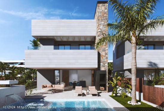  VILLAS DE OBRA NUEVA EN COMPLEJO PRIVADO EN LA PROVINCIA DE MURCIA - MURCIA 