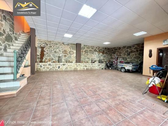 SE VENDE CHALET EN ALONGOS CON AMPLIA PARCELA LISTO PARA ENTRAR A VIVIR. REF 7133 - ORENSE