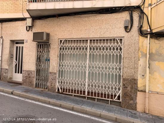  Local en Venta en Calle Cruz 30, No compatible con cambio de uso a vivienda. - ALICANTE 