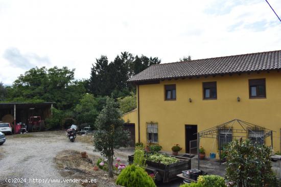 Casa pareada en Santillana del Mar - CANTABRIA