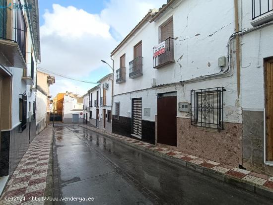 Venta de Casa Independiente en Encinas Reales(Córdoba) - CORDOBA