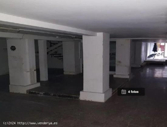 LOCAL COMERCIAL EN VENTA EN BARCELONA - BARCELONA