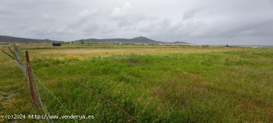 Terreno rural de 24000m2 en Sierra de Fuentes - CACERES