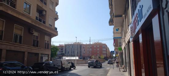 VENTA DE LOCAL EN CARRUS - ALICANTE