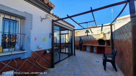  VIVIENDA EN ESQUINA ZONA EL COBRE, EN PERIODO PUJAS AL ALZA HASTA EL 25 DE JULIO - CADIZ 