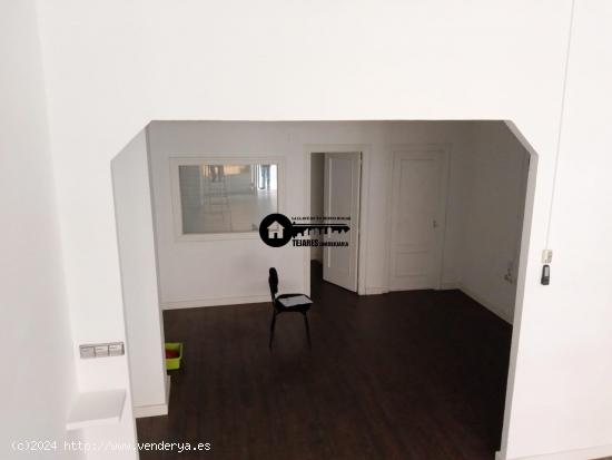 INMOBILIARIA TEJARES  VENDE LOCAL EXCELENTE ESTADO-ZONA VILLA CERRADA - ALBACETE