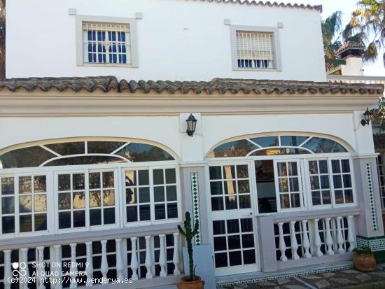 SE VENDE CHALET EN EL PINAR DE LOS FRANCESES - CADIZ