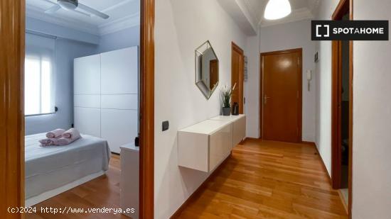 Apartamento de 2 dormitorios en alquiler en Valencia - VALENCIA