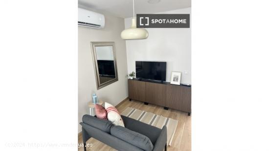 Apartamento de 2 dormitorios en alquiler en Madrid - MADRID