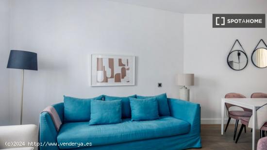 Apartamento de 3 habitaciones en alquiler en Madrid - MADRID