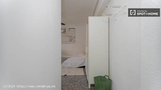 Elegante apartamento estudio con balcón y aire acondicionado en alquiler en Camins al Grau - VALENC