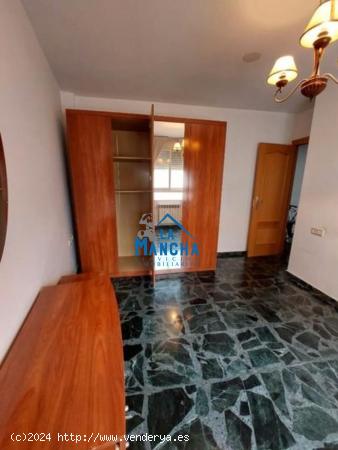  INMOBILIARIA LA MANCHA VENDE PISO EN BARRIO SAN PABLO. - ALBACETE 