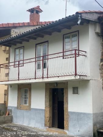 Dos casas de Pueblo en San Miguel de Aguayo - CANTABRIA