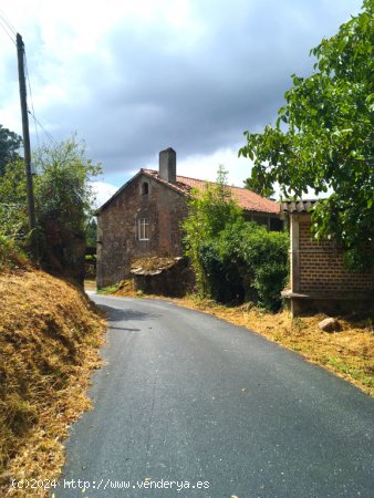  Casa de pueblo en Venta en Guimil (San Cristobal) La Coruña 