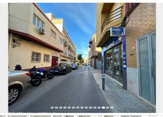 Oficina en Alquiler en Almería Almería