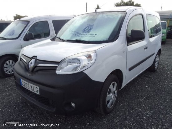 Renault Kangoo 1.5 DCI 5 PLAZAS. de 2018 con 152.000 Km por 9.000 EUR. en Murcia