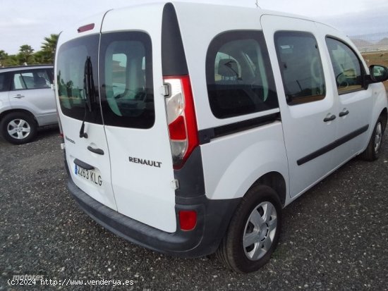 Renault Kangoo 1.5 DCI 5 PLAZAS. de 2018 con 152.000 Km por 9.000 EUR. en Murcia