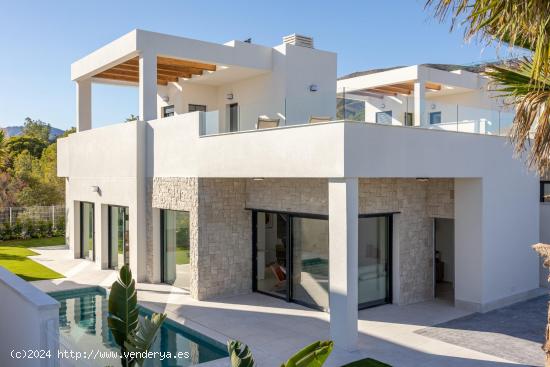 ✓Villa de Obra Nueva con Piscina en Finestrat, Costa Blanca. - ALICANTE