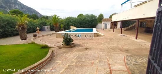  Casa o chalet independiente en venta en La Drova ( a 15 min. de Gandía y 20 min. de la playa). - VA 