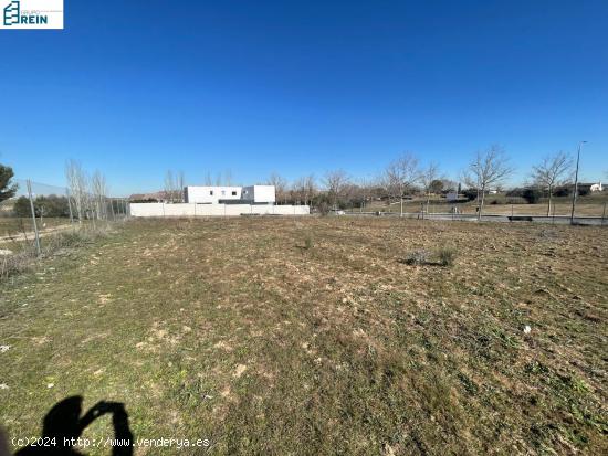 25 PARECELAS EN VENTA EN CAMPO DE GOLF - TOLEDO