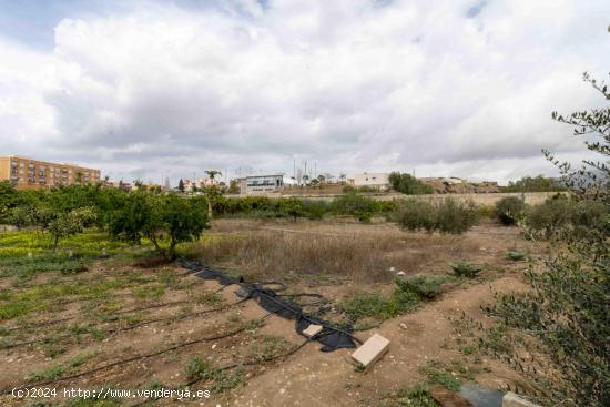  TERRENO URBANO NO CONSOLIDADO - ALMERIA 