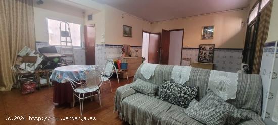  Casa en venta en el centro de Lliria - VALENCIA 