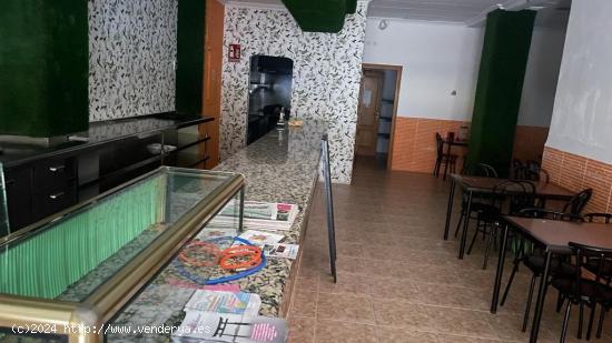 Se vende local, actualmente Bar/Restaurante - VALENCIA