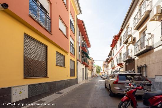  Local comercial zona Zaidin - GRANADA 