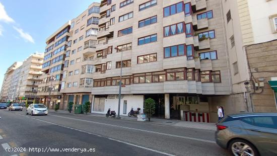 Local en venta en Coruña, Plaza de la Industria, Centro urbano, Vigo - PONTEVEDRA