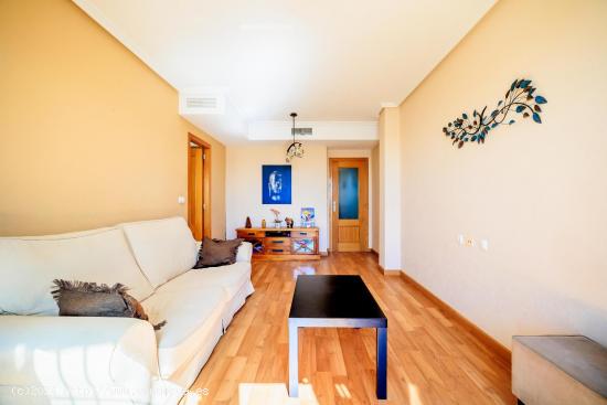  Apartamento ático en Torrevieja - ALICANTE 