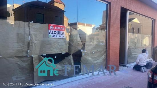 LOCAL COMERCIAL DE 450M - MURCIA