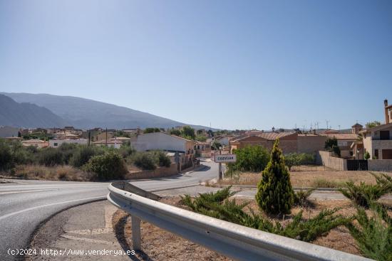 Fantastico terreno urbano para hacerte la casa de tus sueños - GRANADA